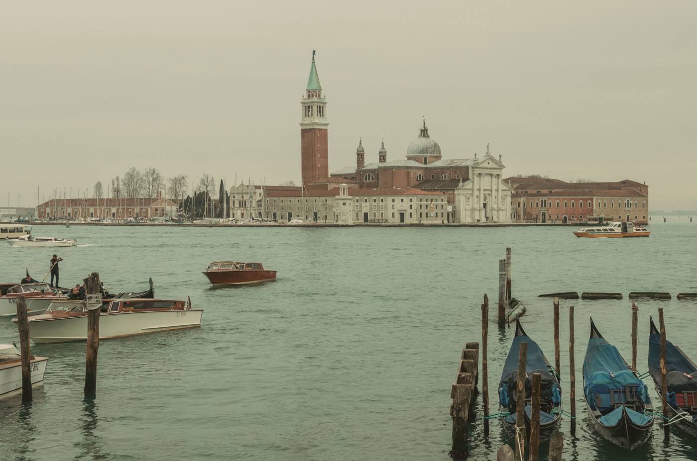 Canali di Venezia al tramonto